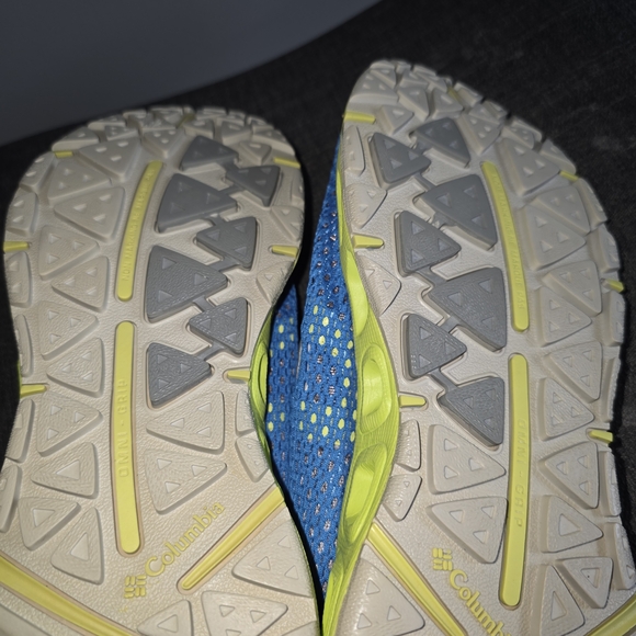 Columbia Mens Blue and Yellow Water Shoes - Picture 4 of 5